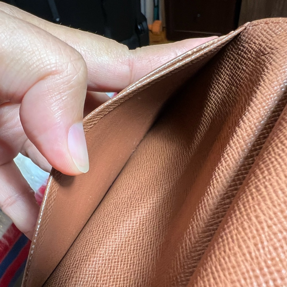 Louis vuitton Short Monogram wallet with duster - Picture 12 of 16